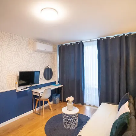 Grzybowska 9 Apartamento *