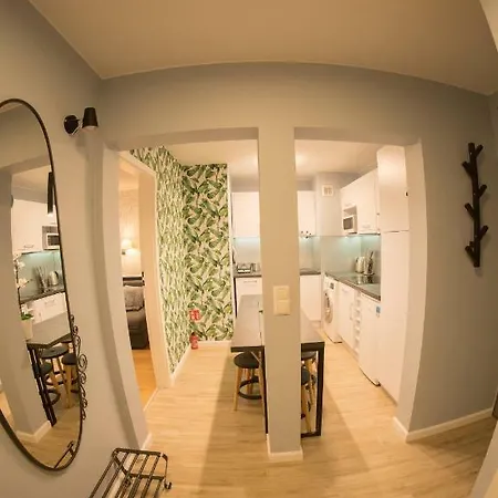 Apartmán Grzybowska 9 *